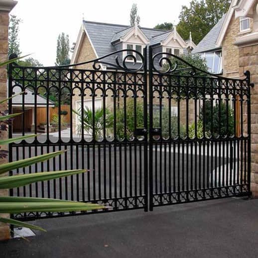 15+ Creative Steel Gate Designs for Security and Style 2024