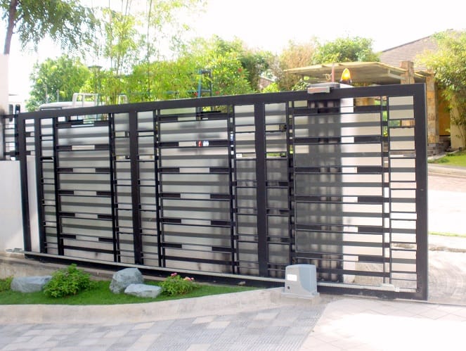 10 Latest Automatic Gates For Homes With Pictures In 2023