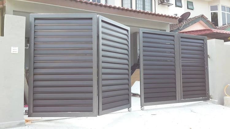 10 Modern Aluminium Gate Designs With Pictures In India