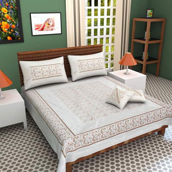10 Simple &amp; Best Silk Bed Sheet Designs With Pictures