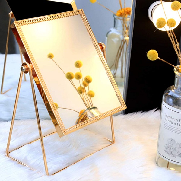 10 Best Vanity Mirror Designs With Pictures In India