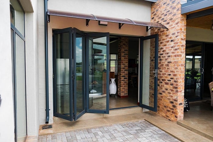 10 Latest Folding Door Designs With Pictures In 2023