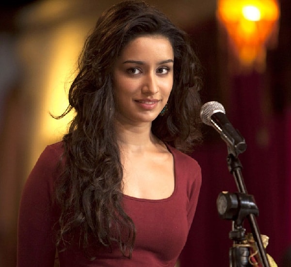 Shraddha Kapoor Pics from Age 1-33: Childhood and Bday