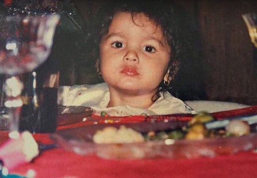 Alia Bhatt Pics from Age 1-29: Childhood, Family &amp; Co-Stars