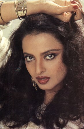 Rekha Beauty Tips and Fitness Secrets | I Fashion Styles