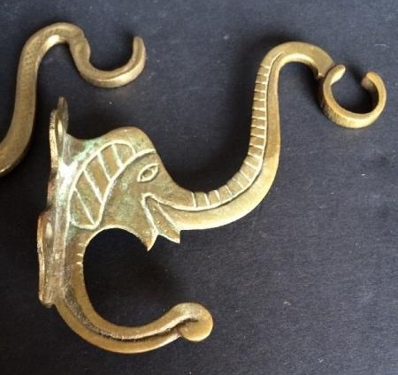 15 Must-Try Curtain Holder Designs With Pictures 2023