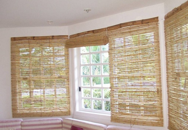 15 Simple &amp; Best Bamboo Curtain Designs With Images