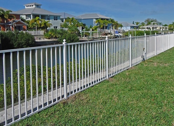 15 Modern House Fence Designs With Pictures In 2023
