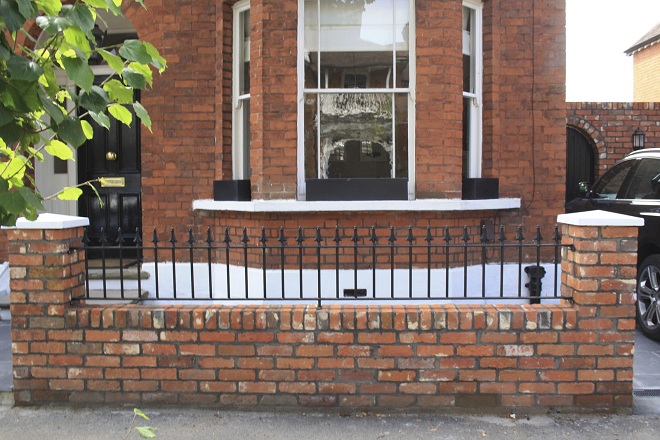 15 Modern House Fence Designs With Pictures In 2023