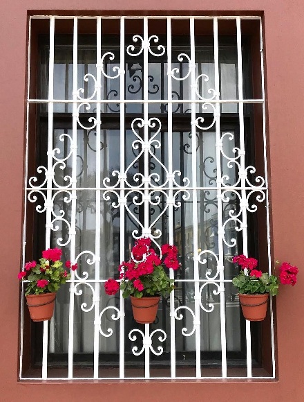 20+ Luxury Window Grill Designs for High-End Residences