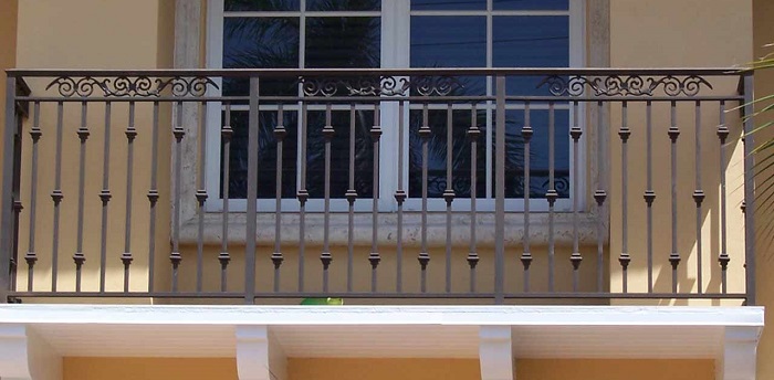 20 Modern Balcony Safety Grill Designs For House 2024