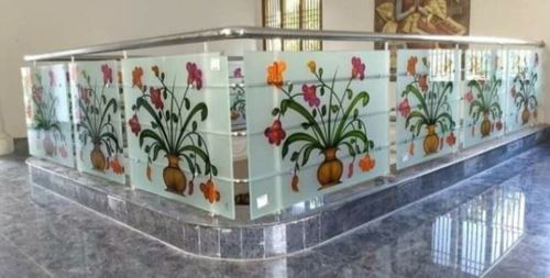 15 Latest and Best Glass Railing Designs for Home 2024