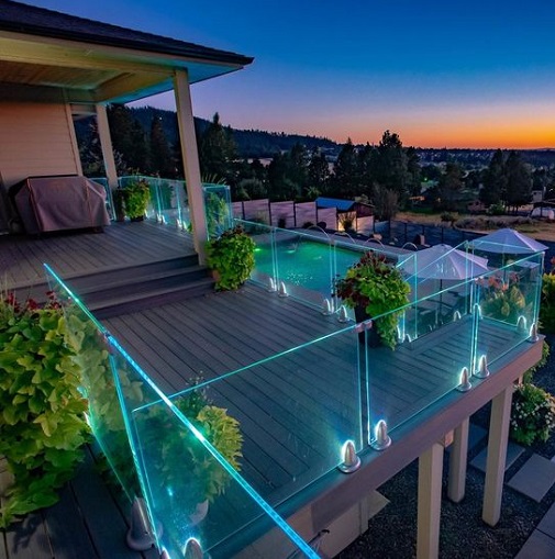 15 Latest and Best Glass Railing Designs for Home 2024