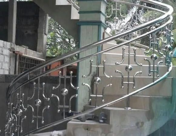 20 Modern Steel Railing Designs For Stairs In India 2024