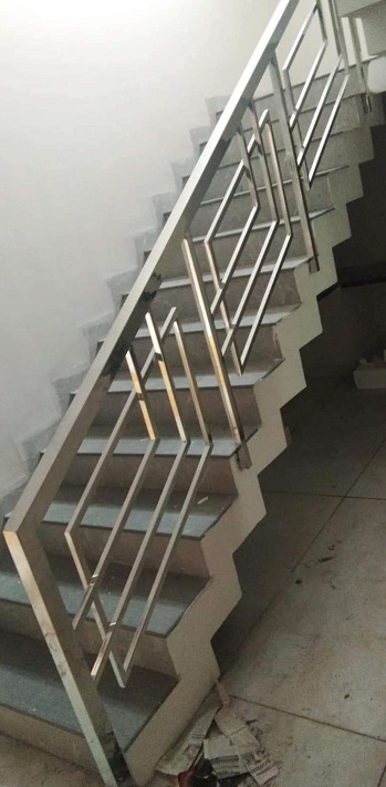 20 Modern Steel Railing Designs For Stairs In India 2024