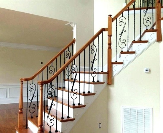 15 Simple &amp; Modern Iron Railing Designs For Stairs 2024