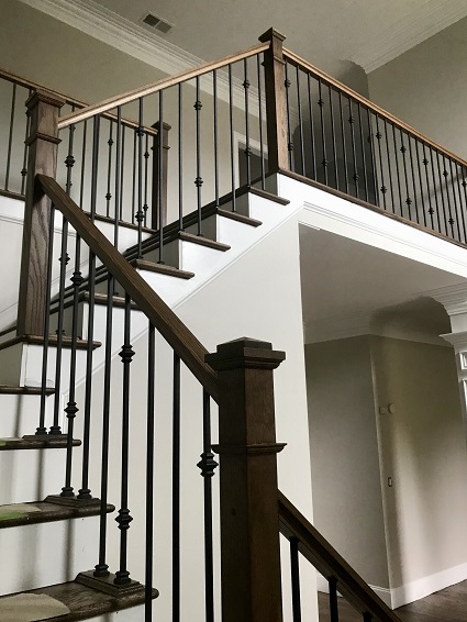 15 Simple &amp; Modern Iron Railing Designs For Stairs 2024