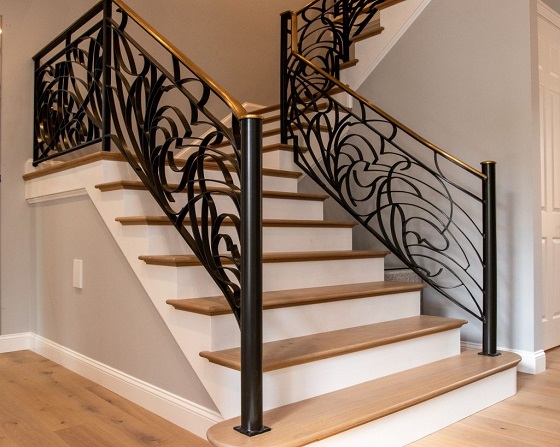15 Simple &amp; Modern Iron Railing Designs For Stairs 2024
