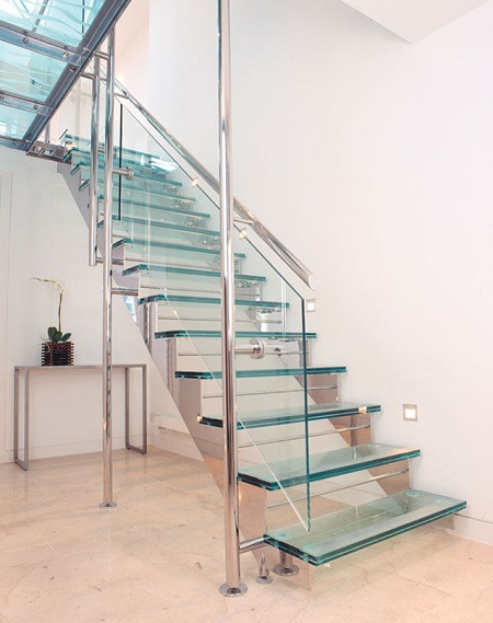 15 Modern Glass Stair Railing Design Ideas For Home 2024