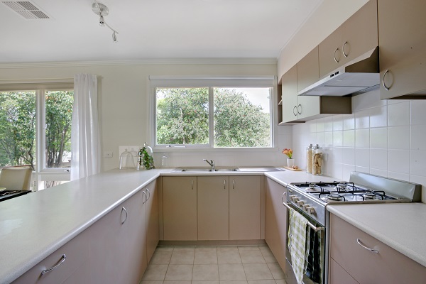 20 Best Window Glass Designs for Home In India 2024