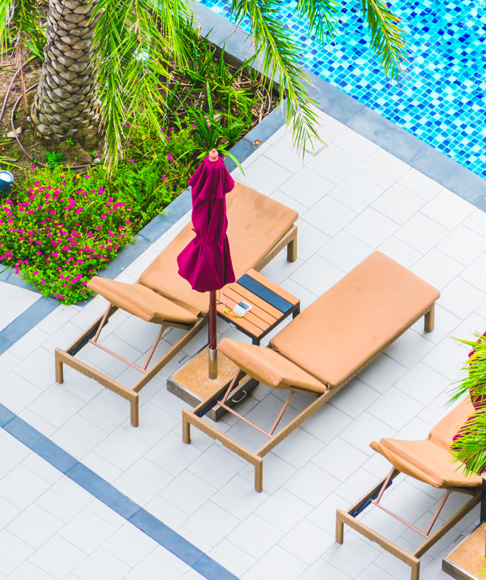 20+ Useful and Comfortable Pool Chairs Designs 2024