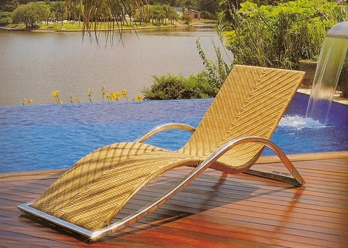 20+ Useful and Comfortable Pool Chairs Designs 2024