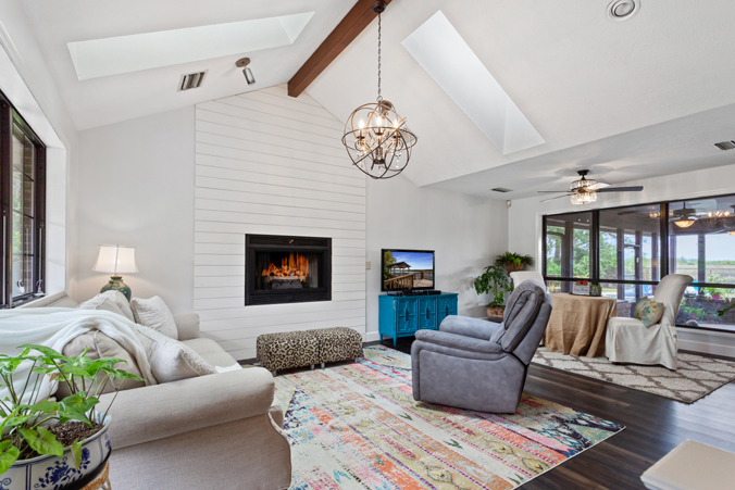 14 Modern Fireplace Design Ideas to Keep your Space Warm