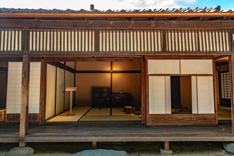 18 Beautiful Modern Veranda Designs for Your House