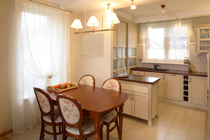 15 Affordable Kitchen Remodel Ideas on a Small Budget