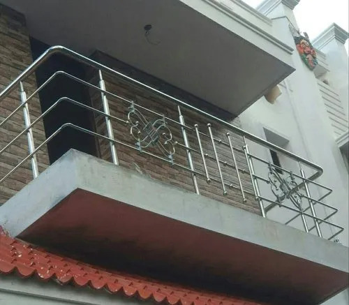 15 Modern Balcony Steel Railing Designs For Home 2024