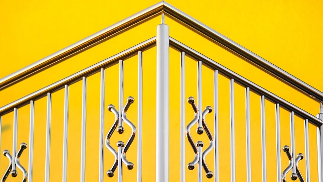 15 Modern Balcony Steel Railing Designs For Home 2024