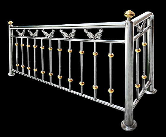 15 Modern Balcony Steel Railing Designs For Home 2024