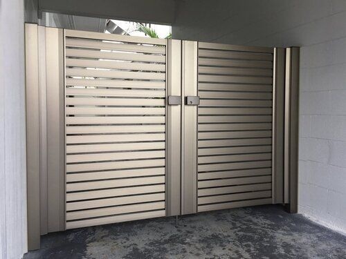 10 Trending Garage Gate Designs Ideas In 2025 | I Fashion Styles
