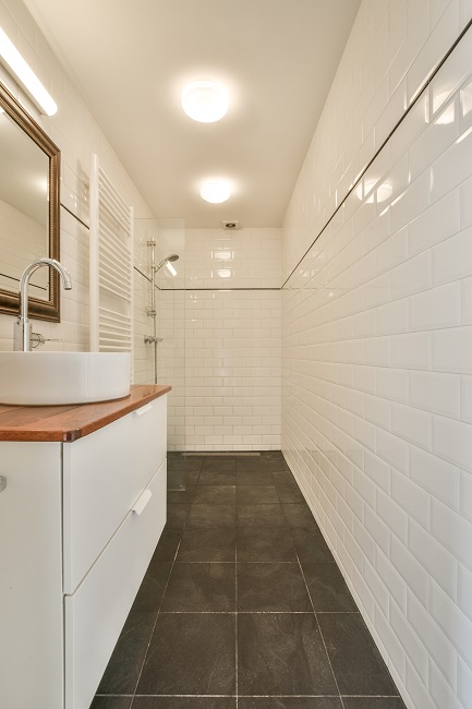 15 Best Bathroom Ceiling Design Ideas With Pictures 2025