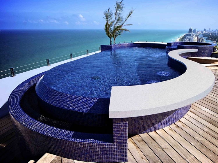 25 Stunning Rooftop Swimming Pool Ideas For Luxurious Escapes