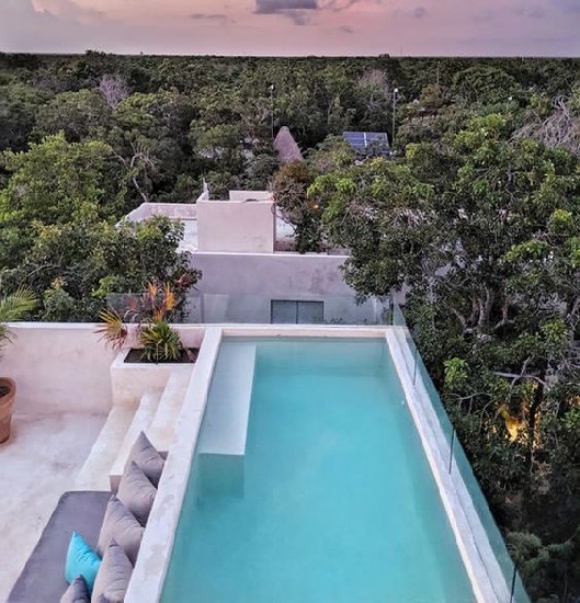25 Stunning Rooftop Swimming Pool Ideas For Luxurious Escapes
