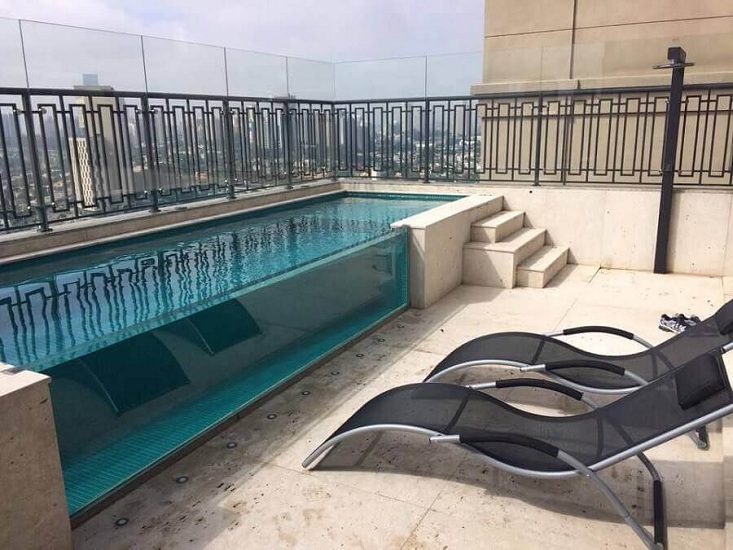25 Stunning Rooftop Swimming Pool Ideas For Luxurious Escapes