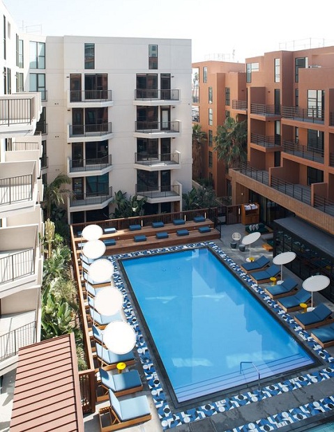 20 Different Rectangular Swimming Pool Designs 2025