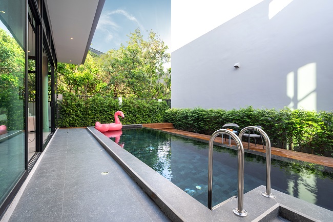 15 Beautiful Backyard Pool Ideas Available In 2024
