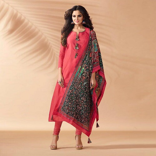 15 Stunning Models of Silk Salwar Suits For Every Occasion!