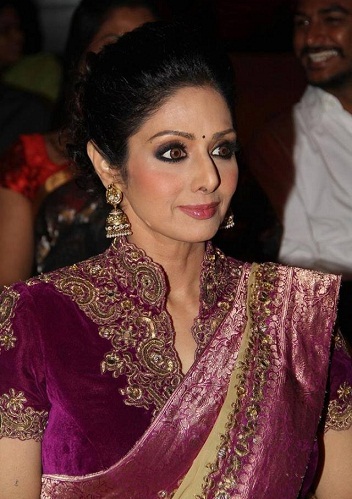 15 Gorgeous Designs of Purple Blouses For A Royal Look! | I Fashion Styles