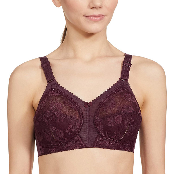 10 Best Triumph Bras for A Perfect Shape and Comfort