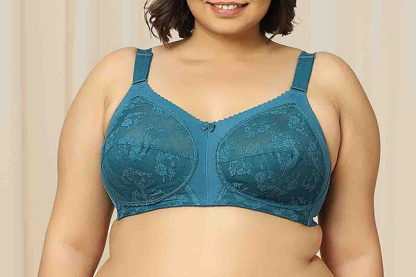 10 Best Triumph Bras for A Perfect Shape and Comfort
