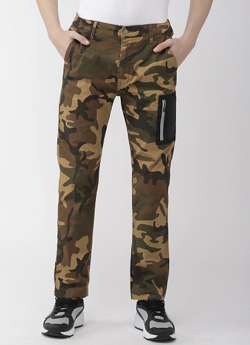 15 Stylish Cargo Jeans For Men And Women In India 2023