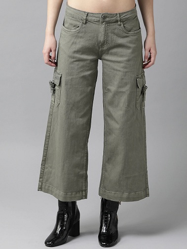 15 Stylish Cargo Jeans For Men And Women In India 2023