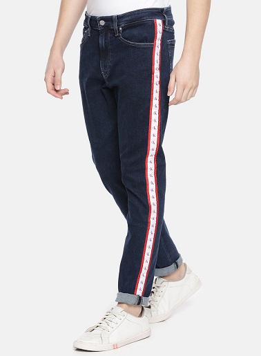 15 Trending Models of Blue Jeans with Different Shades