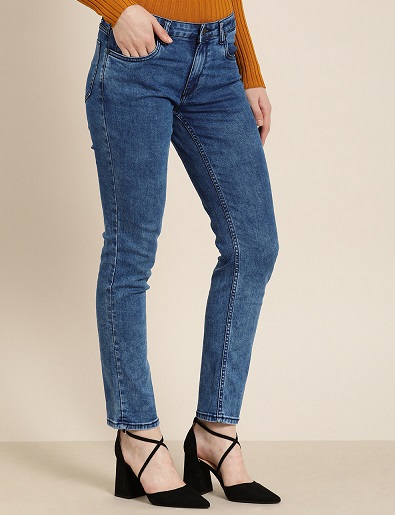 Popular Womens Jeans Models - 20+ Styles To Know About!