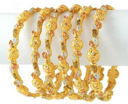 9 New Models of Thin Gold Bangles for Daily Use