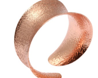 9 Latest Designs of Rose Gold Bangles for Luxurious Look