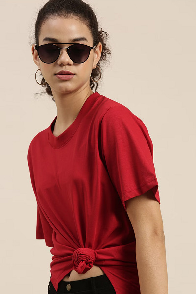 9 Stylish Models of Oversized T-Shirts for Gents and Ladies